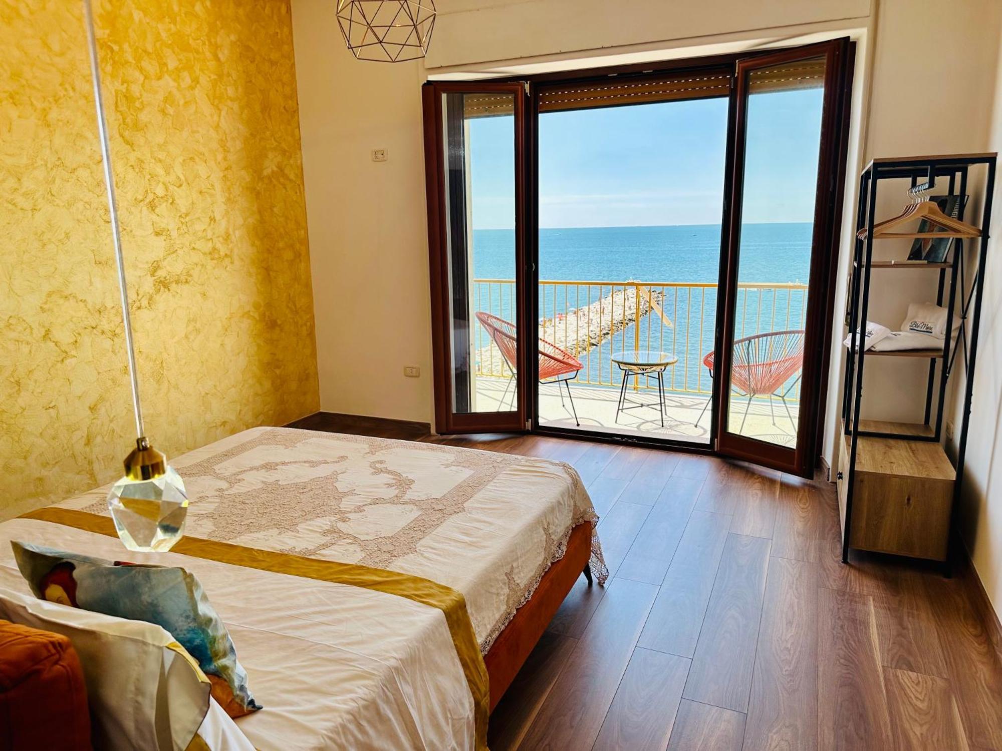 Blumare Arthouse Hotel Salerno Eksteriør billede