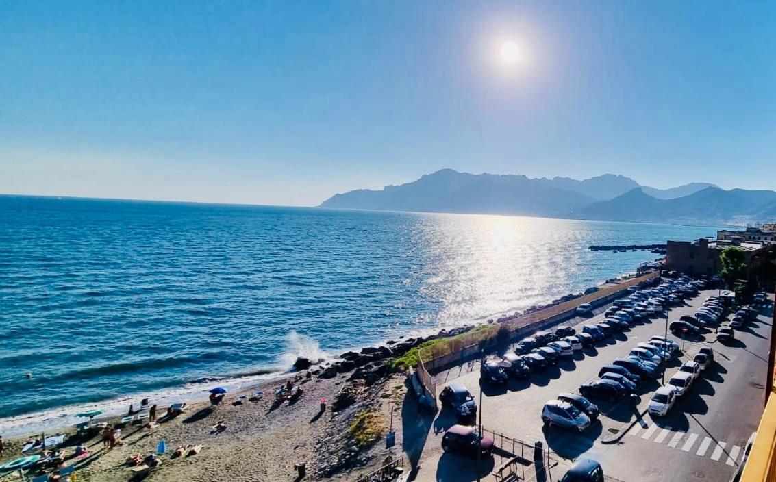 Blumare Arthouse Hotel Salerno Eksteriør billede